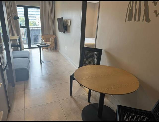 1 BEDROOM APARTMENT FOR SALE IN SANDTON CBD
